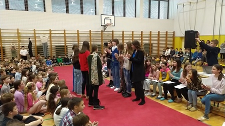 Izmenjevalnica oblačil (foto: OŠ Vodice)