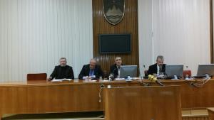 Župani na tiskovni konferenci opozorili na nevzdržno finančno stanje