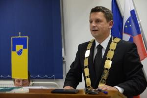 Na prvi redni (konstitutivni) seji Občinskega sveta Občine Vodice potrjen mandat županu in izvoljenim članom Občinskega sveta Občine Vodice