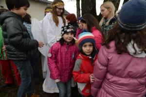 Sveti Miklavž obiskal otroke v Vodicah