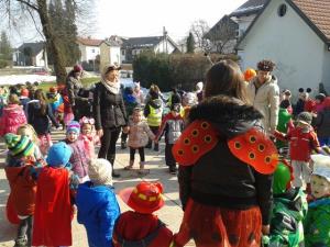 Čudovite pustne šeme so odganjale zimo