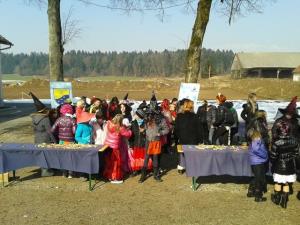 Čudovite pustne šeme so odganjale zimo