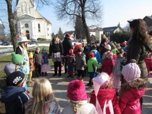 Čudovite pustne šeme so odganjale zimo