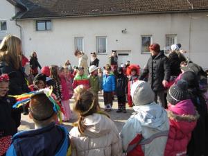 Čudovite pustne šeme so odganjale zimo