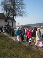 Čudovite pustne šeme so odganjale zimo