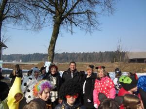 Čudovite pustne šeme so odganjale zimo