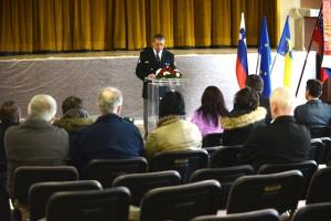 Vojaški, letalski in mornariški ataše Veleposlaništva Ruske federacije ob 70. obletnici zmage v drugi svetovni vojni podelil medaljo občanu občine Vodice