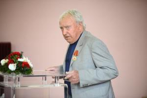 Vojaški, letalski in mornariški ataše Veleposlaništva Ruske federacije ob 70. obletnici zmage v drugi svetovni vojni podelil medaljo občanu občine Vodice